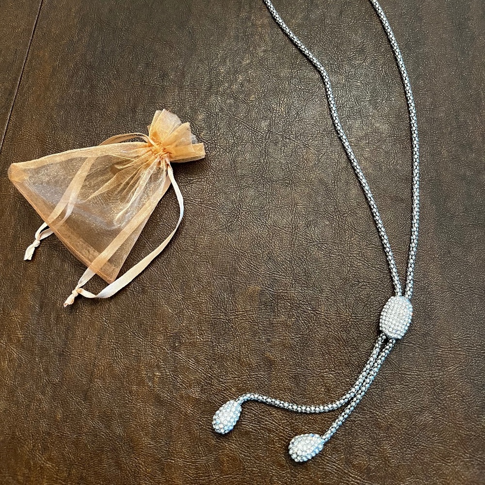 CHICOS - SILVERSTONE NECKLACE - Lariat Style - NWT